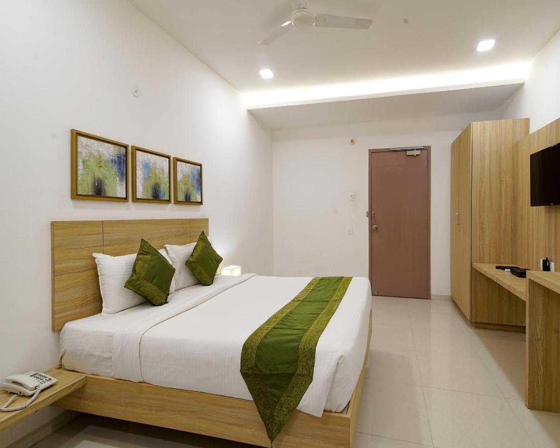 The Perch Hotel Visakhapatnam Extérieur photo